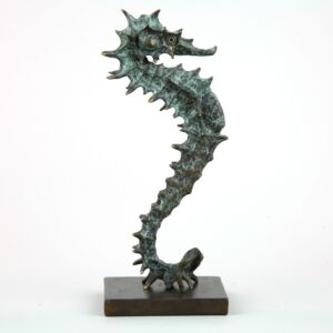 ASZ002 LADY SEAHORSE RIGHT