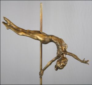 ASZ013 POLE DANCER SIDE