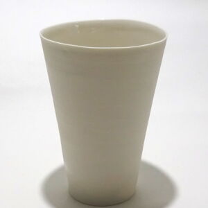 BEK025 Becky Mackenzie Medium White Straight sided Porcelain Tumbler