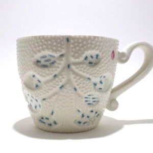 Front-Ikuko-Iwamoto-Ants-Nest-Cup-Blue