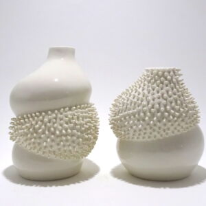 Side-2-Ikuko-Iwamoto-Mococo-Vase-Set