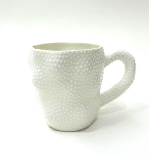 IKI022-Ikuko-Iwamoto-Dotted-Tall-Mug-White