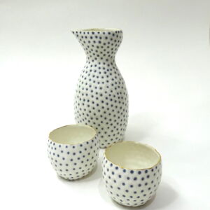 IKI025-Ikuko-Iwamoto-Nucleolus-Sake-Set-Navy