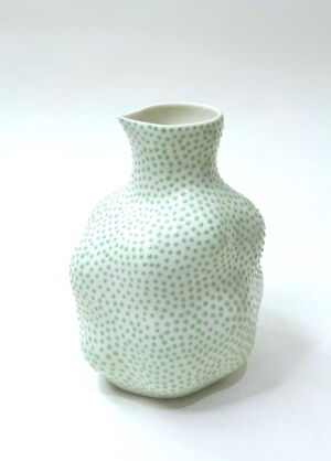 IKI027-Ikuko-Iwamoto-Dotted-Large-Jug-Green