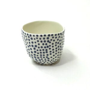 IKI031-Ikuko-Iwamoto-Small-Dotted-Guinomi-Sake-Cup-Navy