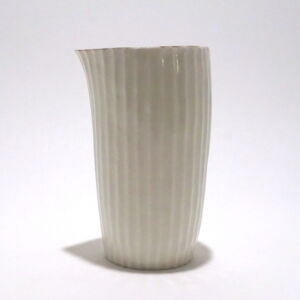 Side-Ikuko-Iwamoto-Stripe-Sake-Jug