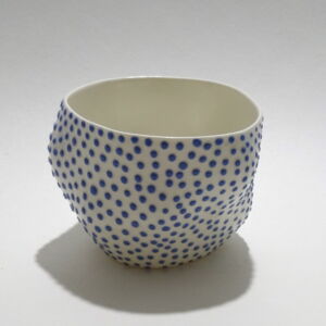 IKI059 Ikuko Iwamoto Large Dotted Guinomi Sake Cup Blue
