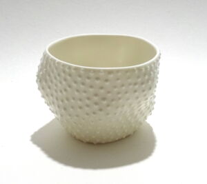 IKI060 Ikuko Iwamoto Large Dotted Guinomi Sake Cup White