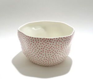 IKI064 Ikuko Iwamoto Dotted Rice Bowl Red