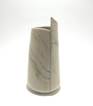 JUC002 WHITE GREEN MARBLE VASE