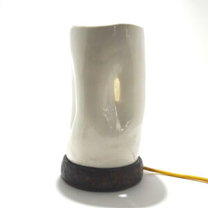 JUC010 WHITE PORCELAIN LAMP
