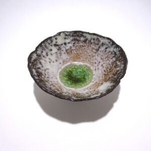 Above-Julie-OSullivan-Pinch-Pot-w-Sea-Glass-Foot-Ring-5