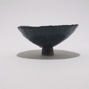 Side-Julie-OSullivan-Dark-Green-Pinch-Pot-w-Foot-Ring-Small