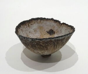 JUOS036 Julie O Sullivan Pinch Pot with Sea Glass Foot Ring