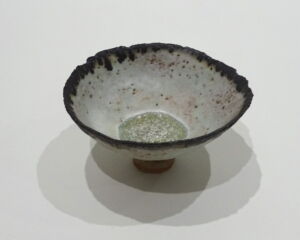 JUOS037 Julie O Sullivan Pinch Pot with Sea Glass Foot Ring