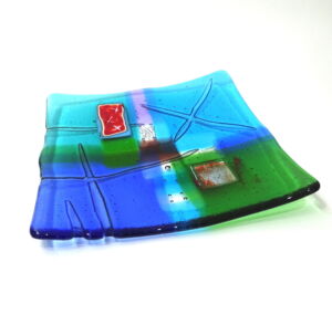 KIB005-Kim-Bramley-Red-Stars-Tapestry-Dish