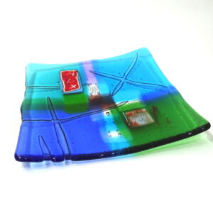 KIB005-Kim-Bramley-Red-Stars-Tapestry-Dish