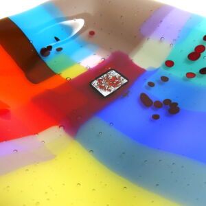 Close-Up-Kim-Bramley-Opal-Dish-Orange-to-Blue