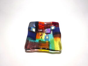 KIB029-Kim-Bramley-Transparent-Tapstry-Land-Plate