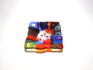 KIB030-Kim-Bramley-Transparent-Tapstry-Land-Plate