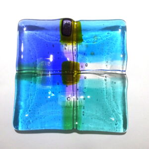 Above-Kim-Bramley-Transparent-Tapstry-Land-Plate