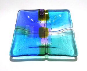 KIB036-Kim-Bramley-Transparent-Tapstry-Land-Plate