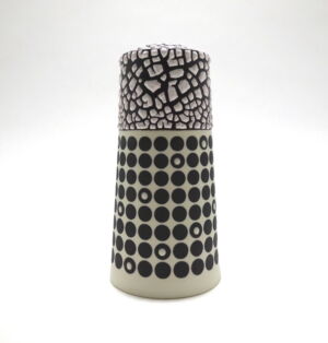 MAA010 SPOTTY CONE BLACK SLIP CRAWL GLAZE