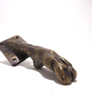 Close-Up-Nick-Davis-Single-Foot-Coat-Hook