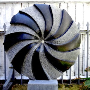 NIM008 TUMBLE CLOSE UP