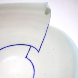 Close-Up-Richard-Baxter-White-Wrap-Bowl-Large