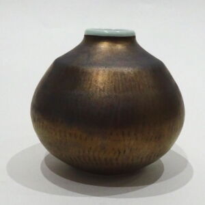 RIB131 Richard Baxter Bronze Bottle