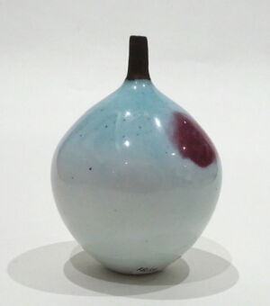 RIB134 Richard Baxter Pale Blue Bottle w Dark Pink Blob