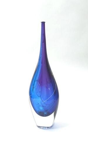 STA009-Stuart-Akroyd-Elipse-Stem-Vase-Blue Purple