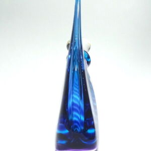 Side-Stuart-Akroyd-Topfin-Twist-Blue