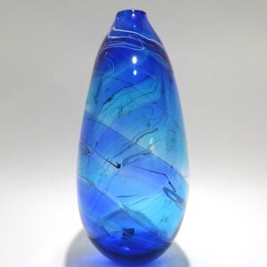 Side Stuart Akroyd Small Elipse Vase