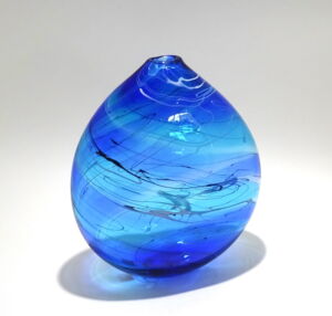 STA050 Stuart Akroyd Small Elipse Vase