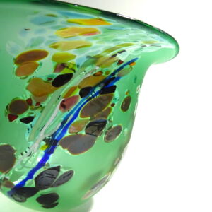 Close-Up-Shakspeare-Glass-Shallow-Medium-Lipped-Bowl-Green