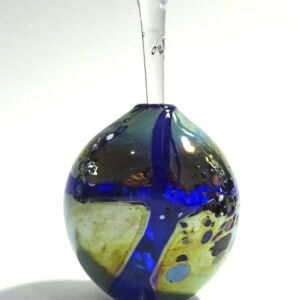 Front-Shakspeare-Glass-Lustre-Rocks-Perfume-Bottle