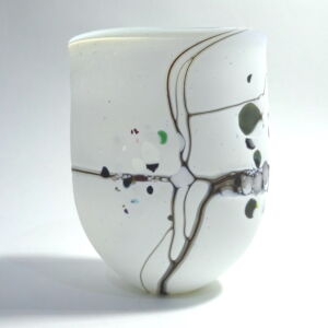 Bsck-Shakspeare-Glass-Pebble-Medium-Open-White