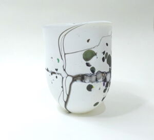 WS25-Shakspeare-Glass-Pebble-Medium-Open-White
