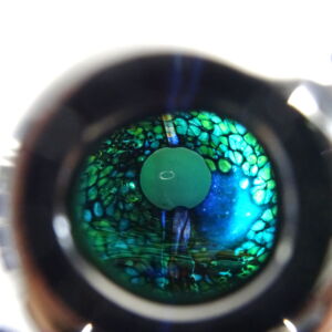 Inside-Shakspeare-Glass-Lustre-Rocks-Medium-Closed