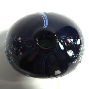 Top-Shakspeare-Glass-Lustre-Rocks-Medium-Closed