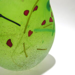 Close Up Shakspeare Glass Headgerow Clutch Jug