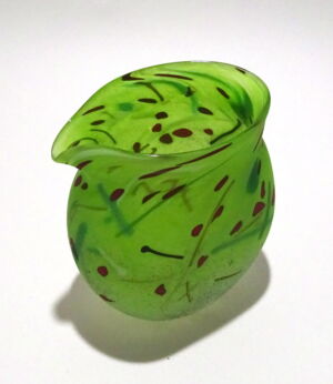 WS37 Shakspeare Glass Headgerow Clutch Jug