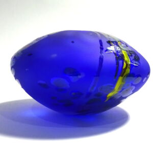 Side-2-Shakspeare-Glass-Shallow-Medium-Form-Blue