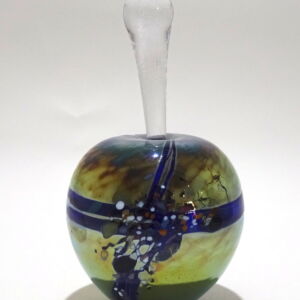 Side 2 Shakspeare Glass Lustre Rocks Perfume