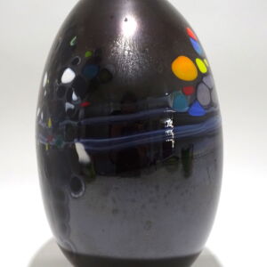 Side 2 Shakspeare Glass Black Pebble Large Closed