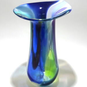 WS51 Shakspeare Glass Nougat Medium Vase