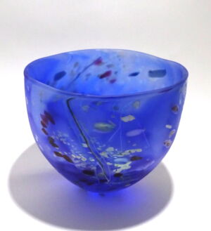 WS54 Shakspeare Glass Blue Flotsam Medium Bowl