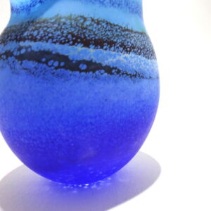 Close Up Shakspeare Glass Coast Clutch Jug